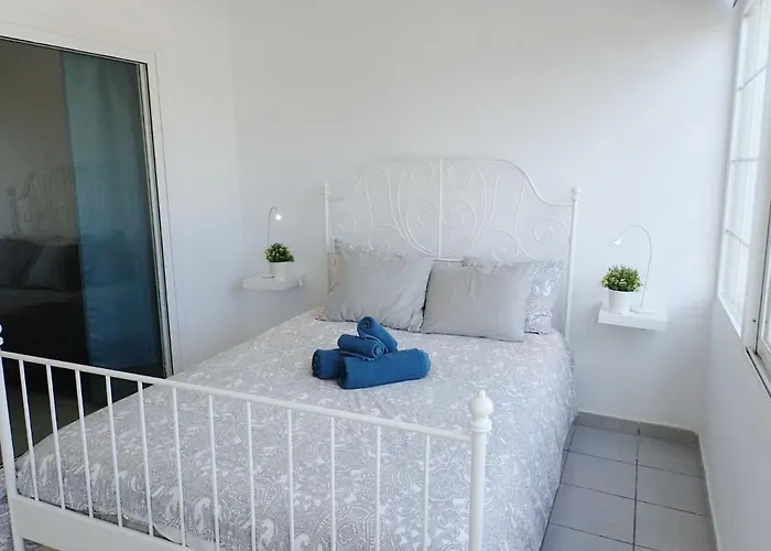 En Playa Roca Primer Linea De Mar Appartement Costa Teguise