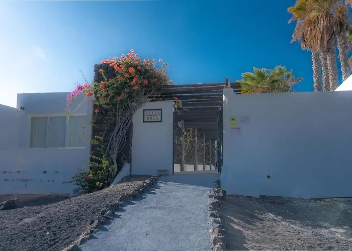 En Playa Roca Primer Linea De Mar * Costa Teguise