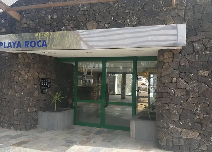 En Playa Roca Primer Linea De Mar Lejlighed Costa Teguise