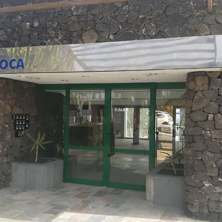 En Playa Roca Primer Linea De Mar Apartamento Costa Teguise
